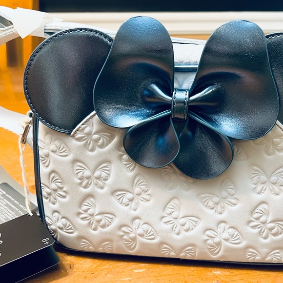 Loungefly Disney Minnie Mouse Blue Butterfly Crossbody Bag - BoxLunch Exclusive - Picture 1 of 9